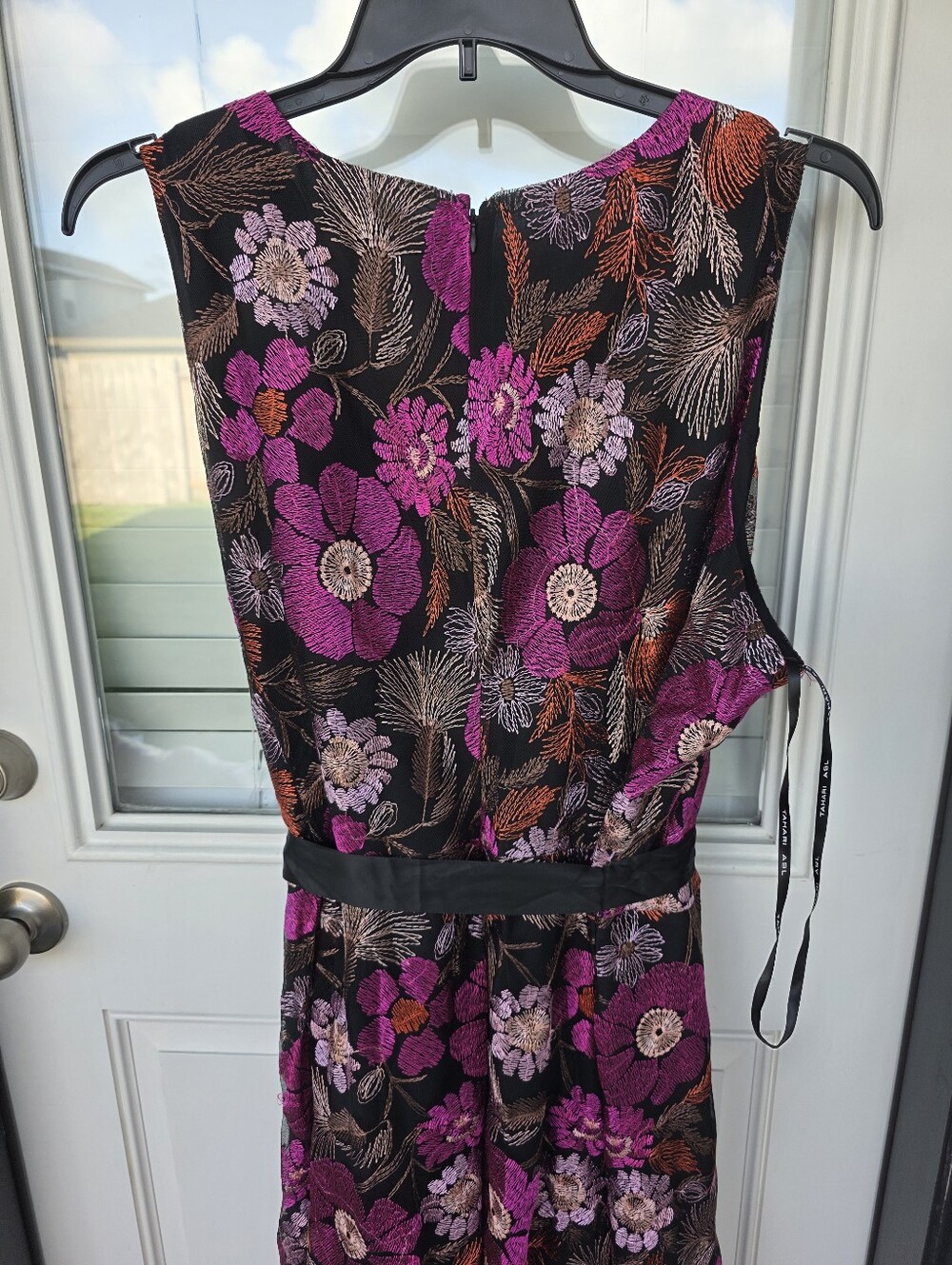 Tahari ASL Floral Embroidered Midi Dress 24W Plus Size Sleeveless Formal NWT - Picture 10 of 10